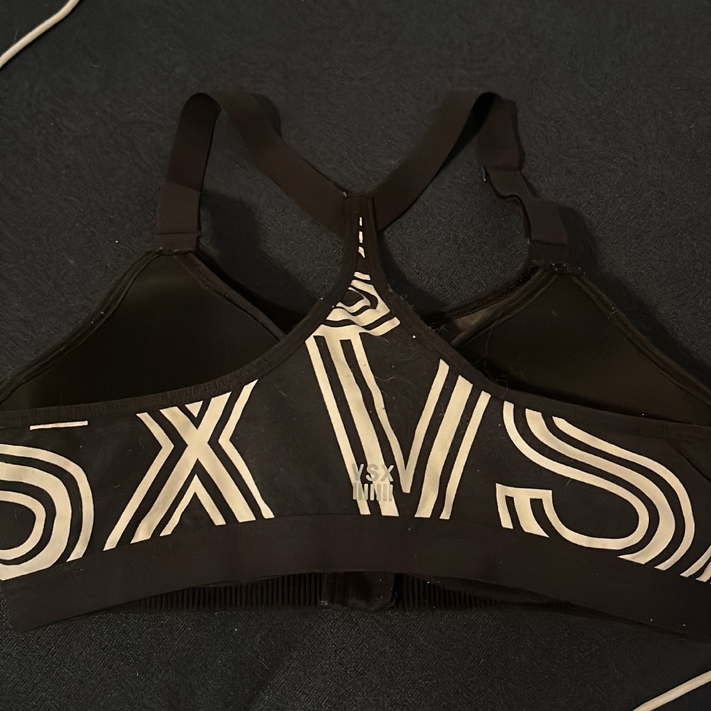 VSX sports bra 36B - Picture 4 of 7